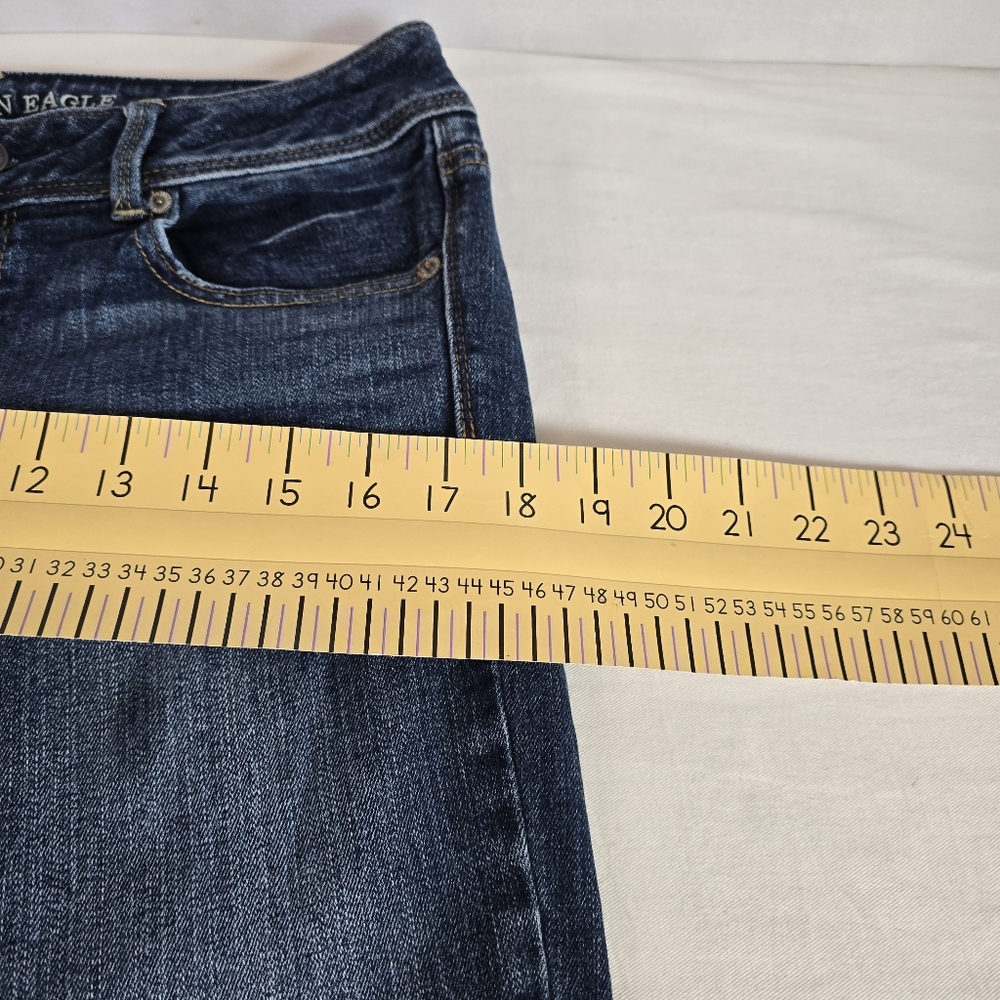 American Eagle Womens_Kick Boot "Stretch" 5 Pocket Distressed Jeans Size 8 Short - Picture 10 of 14